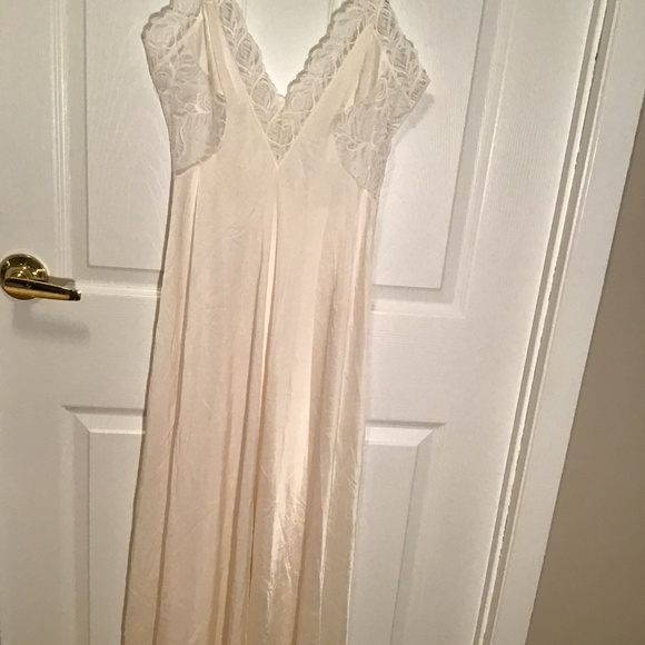 Vintage Linda lingerie 2 piece set - Picture 1 of 7